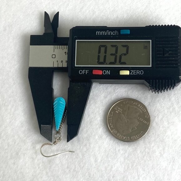 Sterling Silver 925 Dainty Southwest Style Carved Blue Leaf Dangle Earrings - Picture 15 of 16